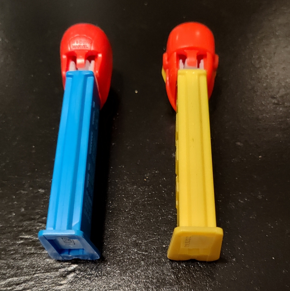 Marvel Spider-Man and  Iron Man Pez Dispensers - 2009 - Retired - Picture 3 of 8